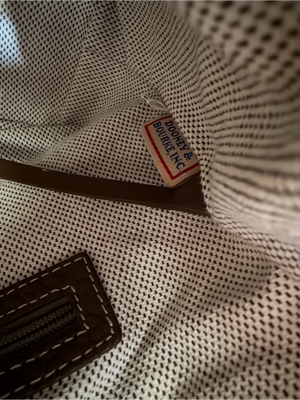 Dooney & Bourke Y2K Signature Monogram Hobo Bucket Bag - Picture 8 of 9